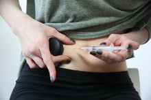 Carregar imagem no visualizador da galeria, Buzzy MINI Personal Joaninha - Buzzy Medical